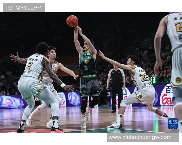 CBA焦点对决北控迎战辽宁本钢全力争胜谁能笑到最后