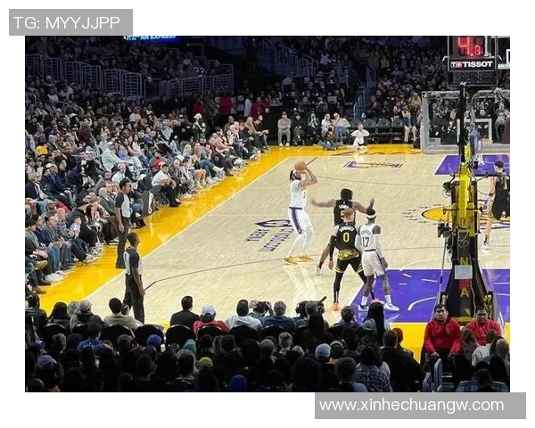 NBA外国直播赛事回顾：精彩瞬间与战术解析